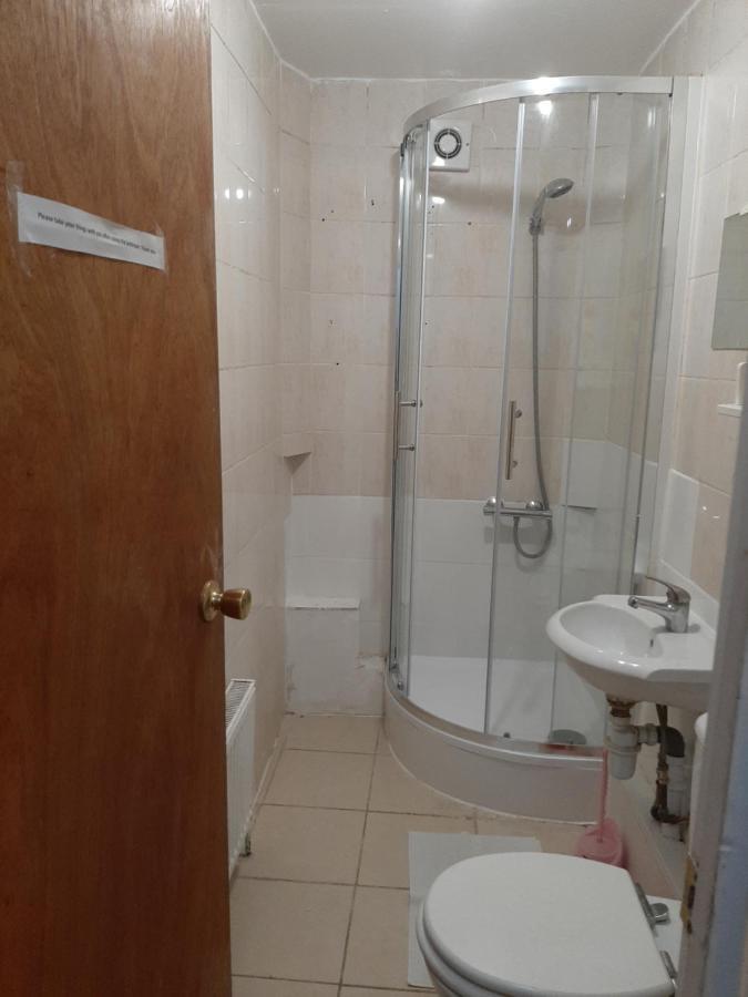 Single Bedroom With Wifi Off Bricklane 3 Londra Exterior foto